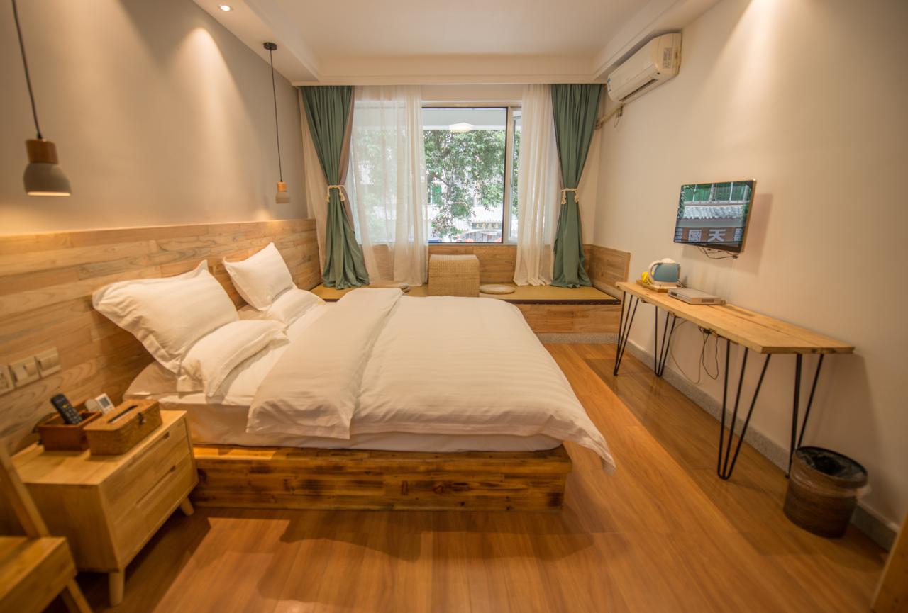 Ming Palace International Youth Hostel Guilin Exterior photo