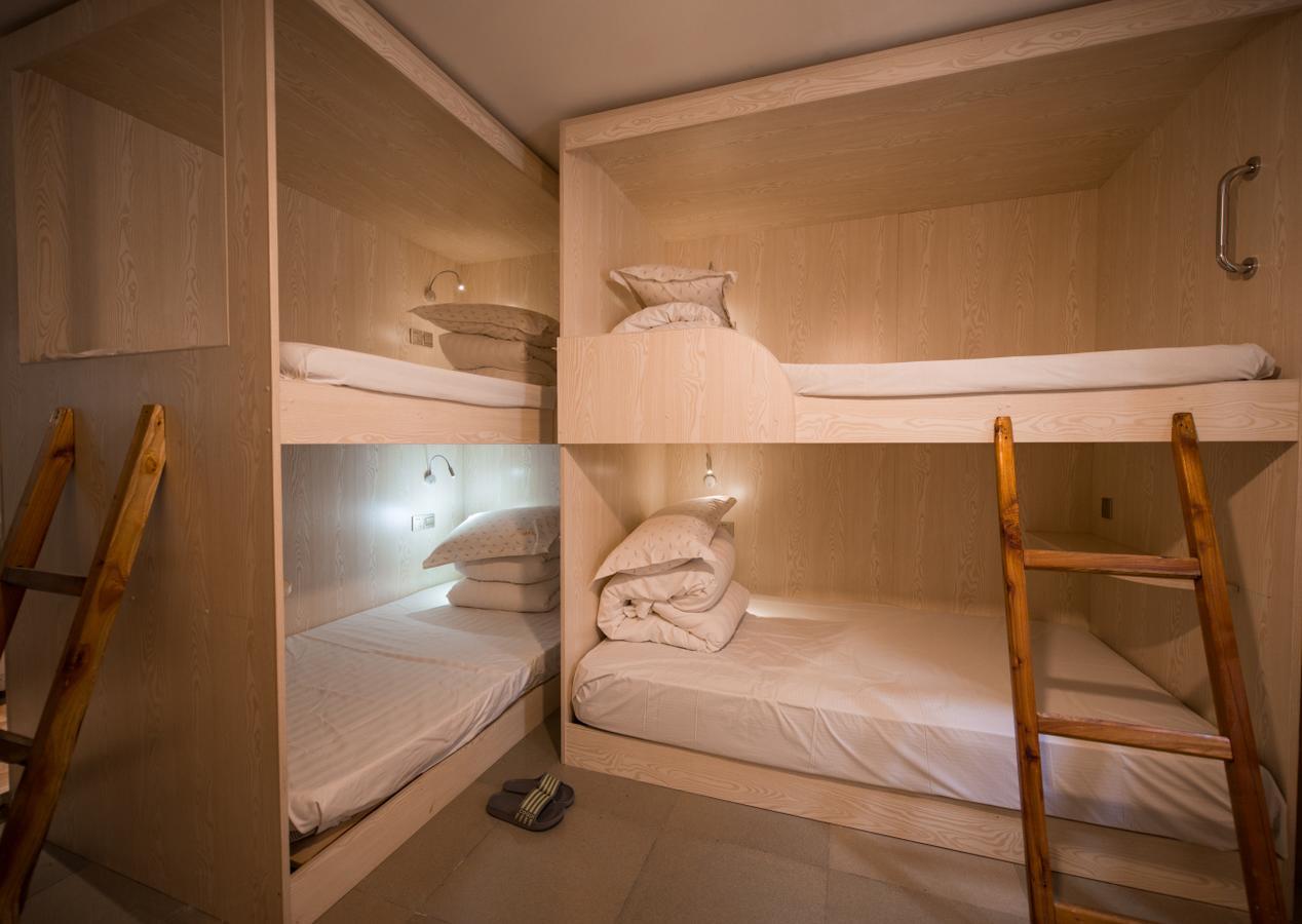Ming Palace International Youth Hostel Guilin Exterior photo