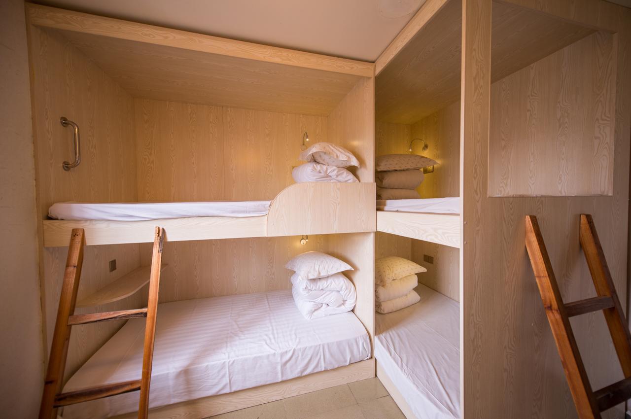 Ming Palace International Youth Hostel Guilin Exterior photo