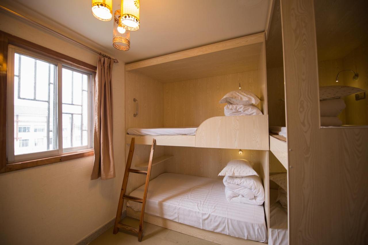 Ming Palace International Youth Hostel Guilin Exterior photo